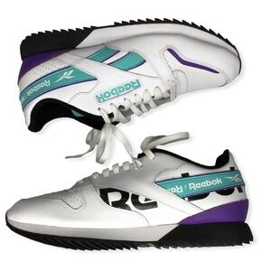 Reebok Classic Leather Ripple ATI 90’s White Turquoise Sneaker.